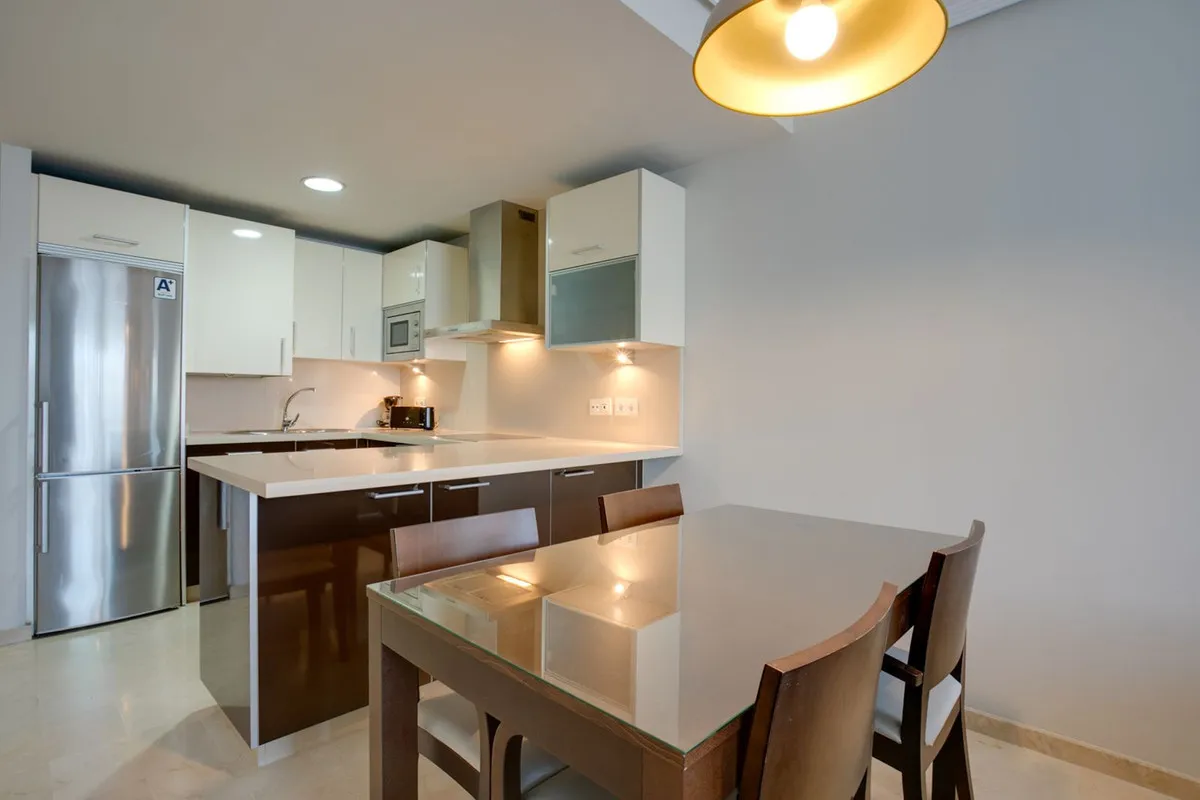 13c15000-b84d-43a3-8635-560267767e52