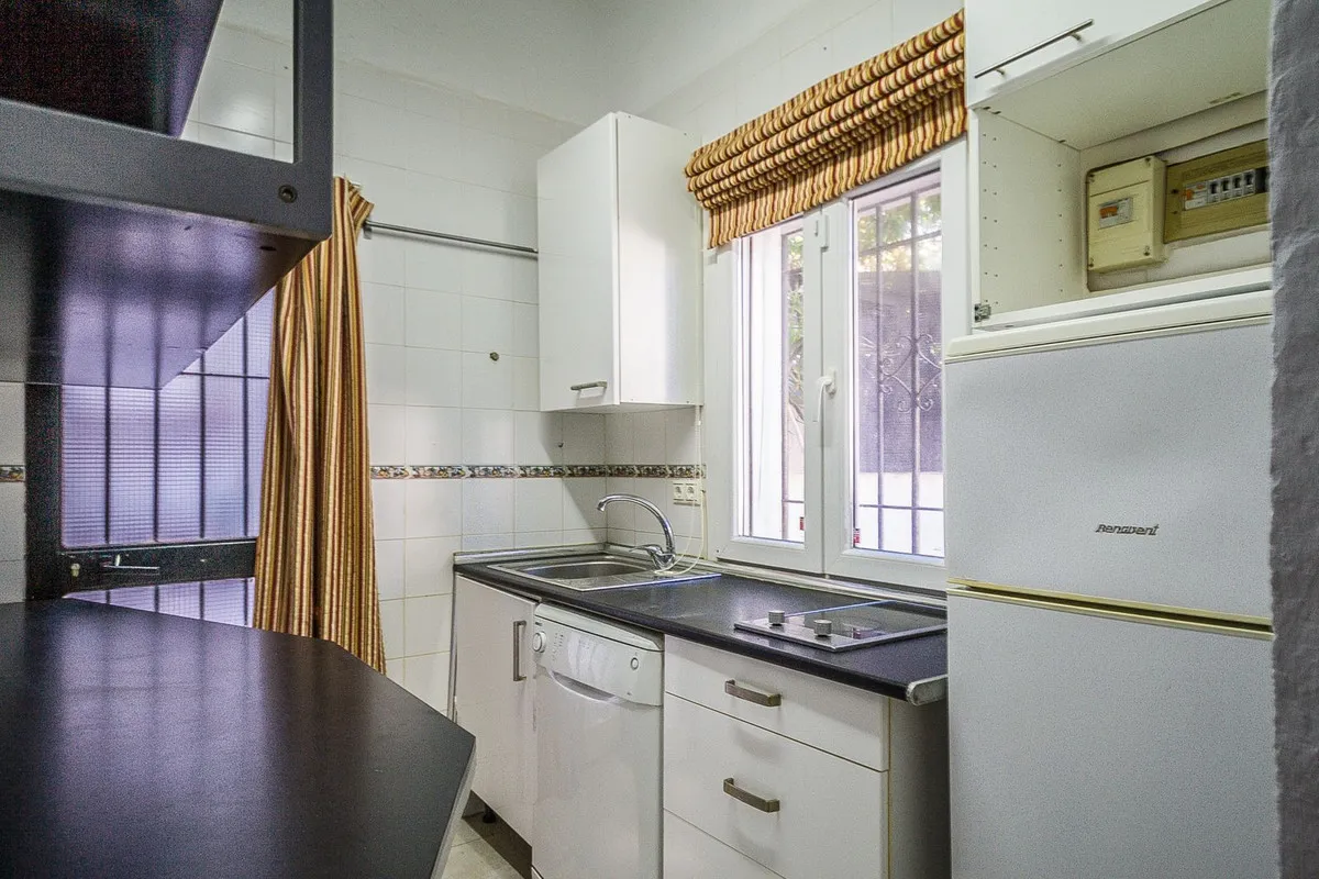 75407d83-329b-4492-a409-cb37ca431076