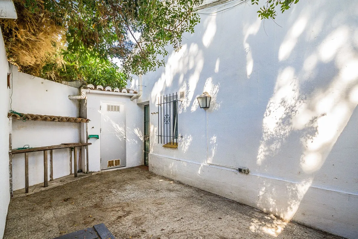 dd07711c-f2c7-481c-a118-d180317e39cb