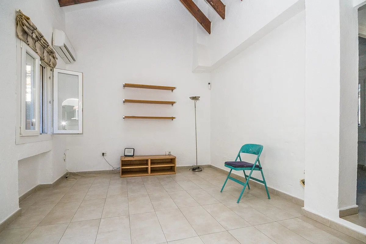 ff8d9f3f-4be9-4913-86a3-e5fa66835301