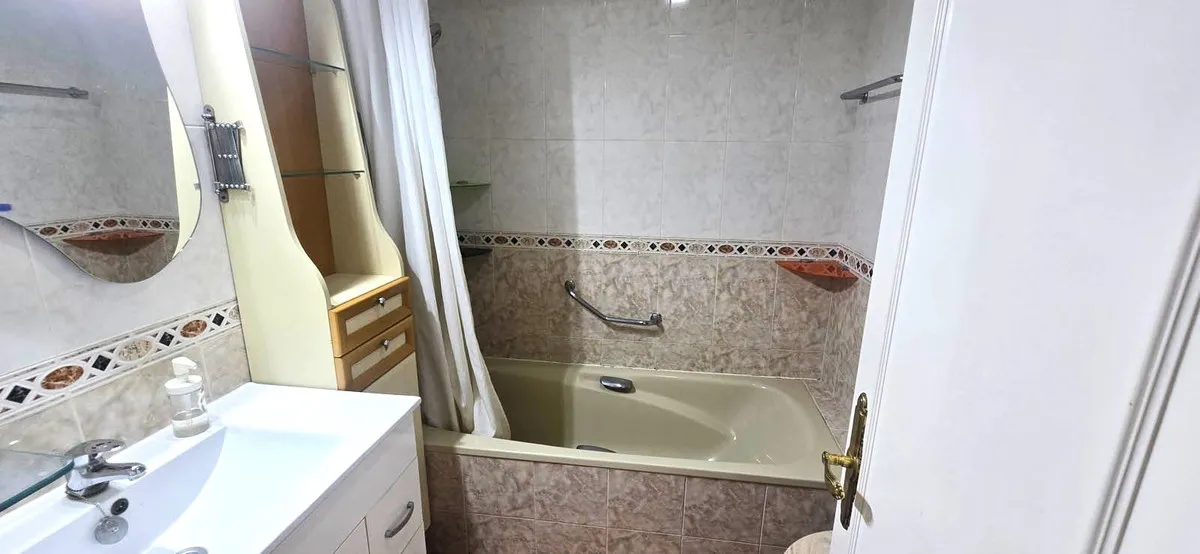 c1542534-2f2b-4ce1-9d95-86154b35ec3b