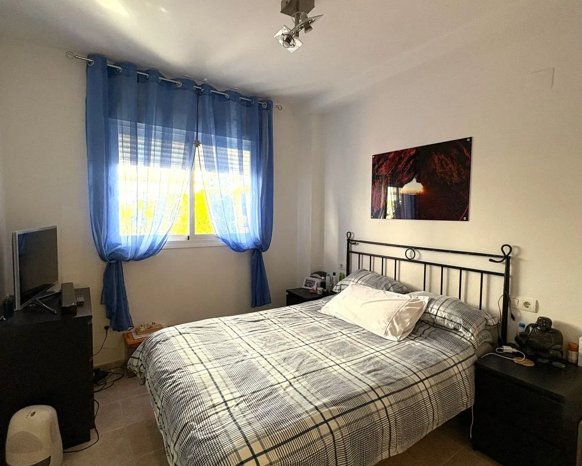 67568c4e-b9d2-4f1d-84a3-3def545b5801