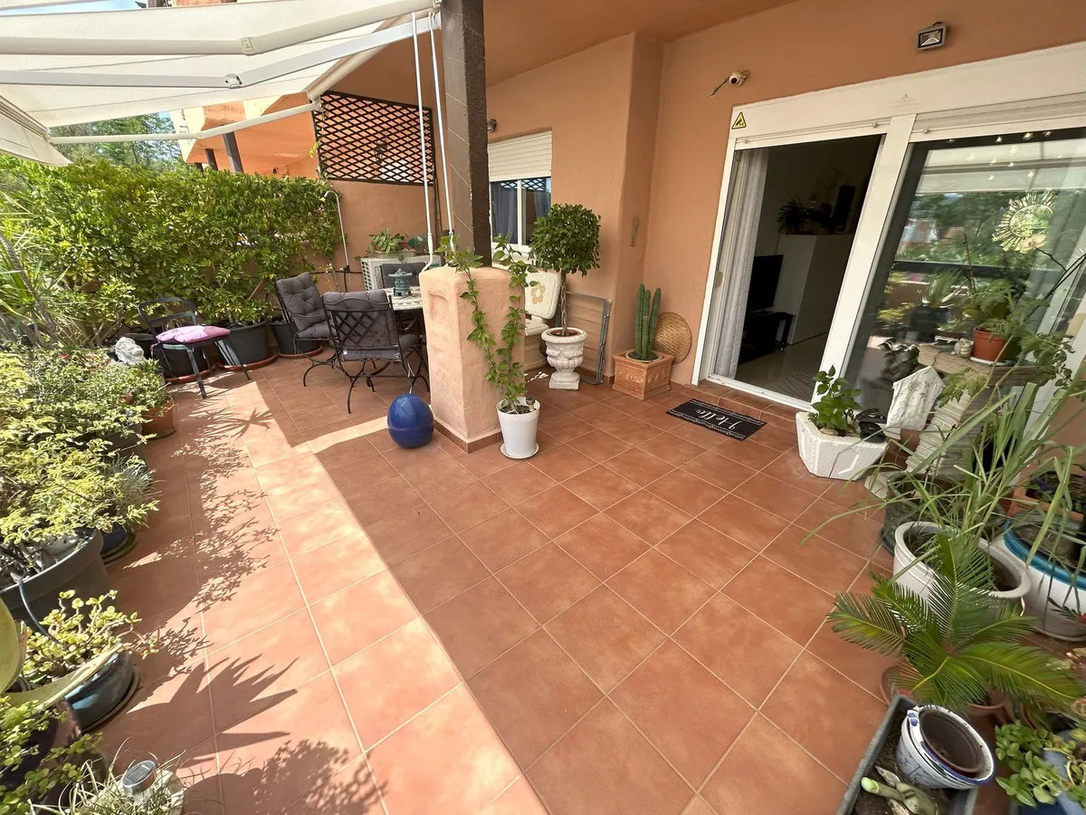 6cf6028d-fddb-4a43-8dd1-77bbdde91d23