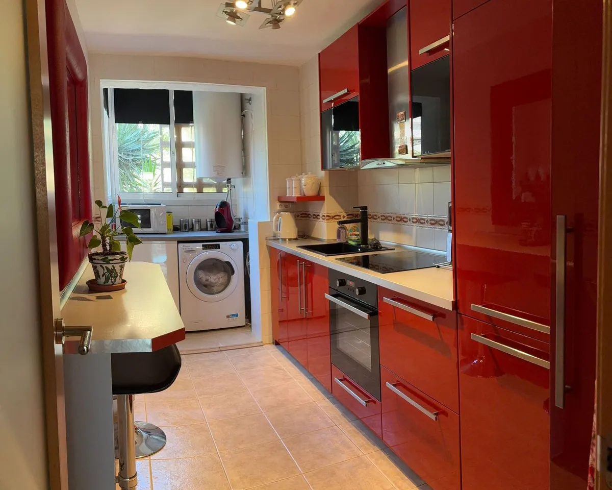 b32a25da-b96e-4408-981d-c87a24185e43