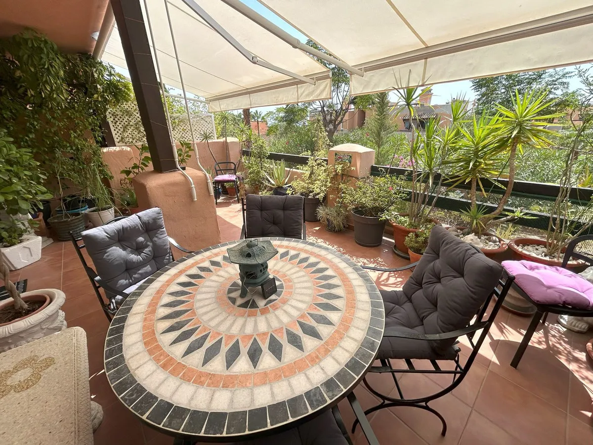 dd08a586-858b-43b1-890d-52da0de66406