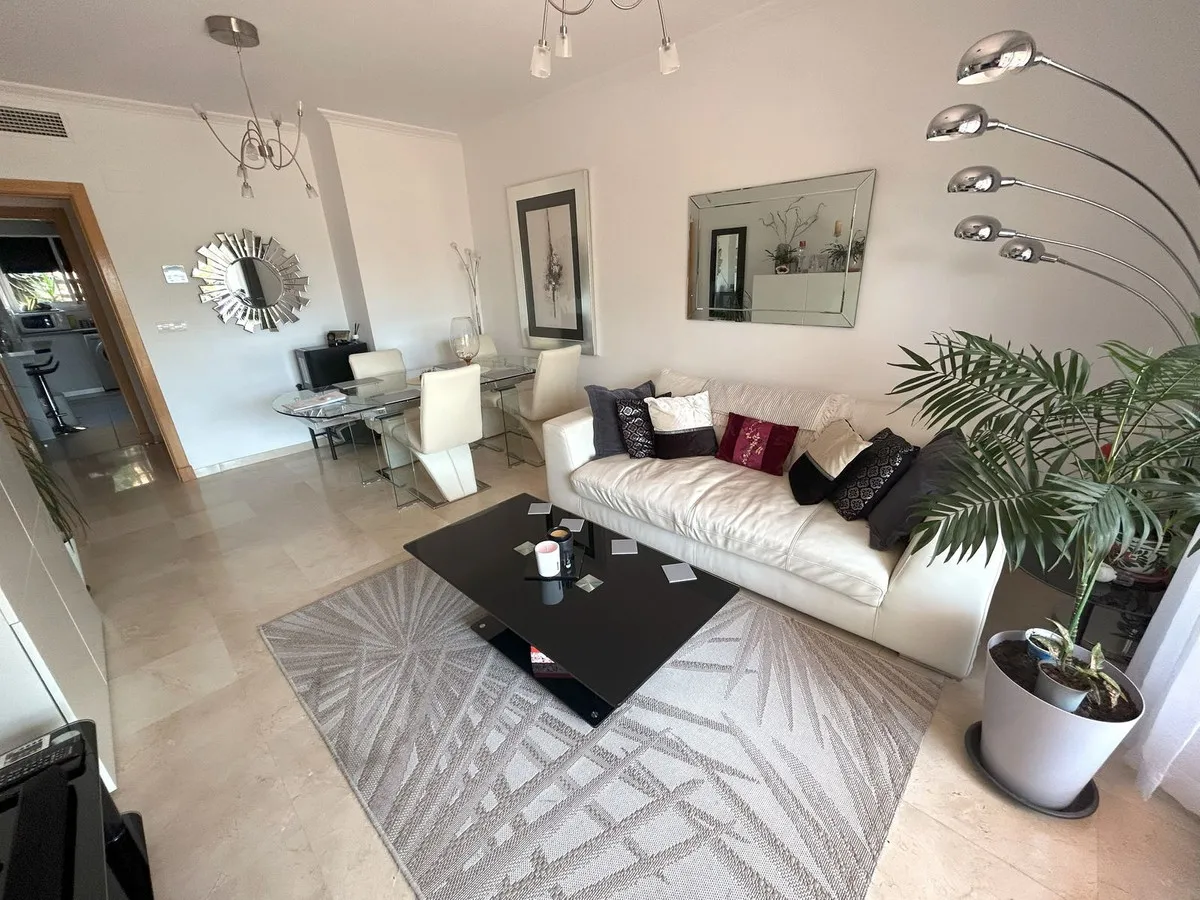 f57b9515-8d47-4631-bf61-323875cab3d7