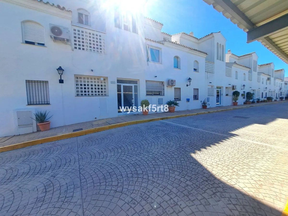 387f5a30-94e5-4e3b-a6da-354eff5dc426