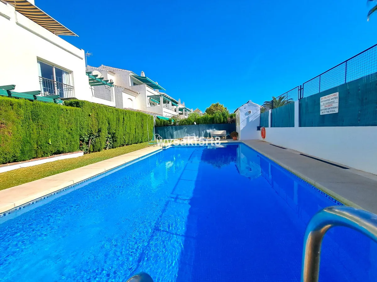 4af6fd6b-478d-40a2-bb49-e64638ef8fd9