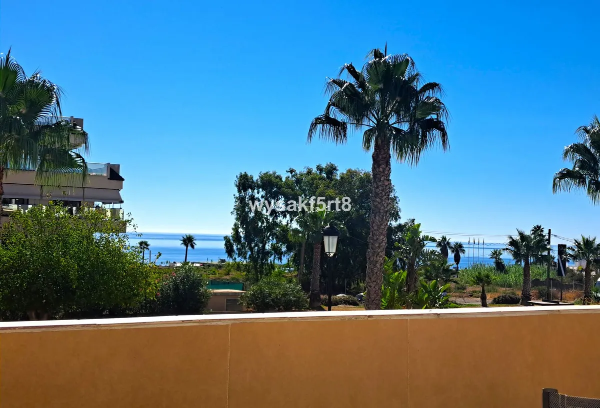 a786b705-404d-424b-8efa-b395c7fa1968