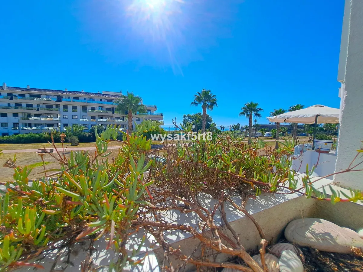 d71ccdf1-62f3-4ab1-b2e4-11d21072a1fa