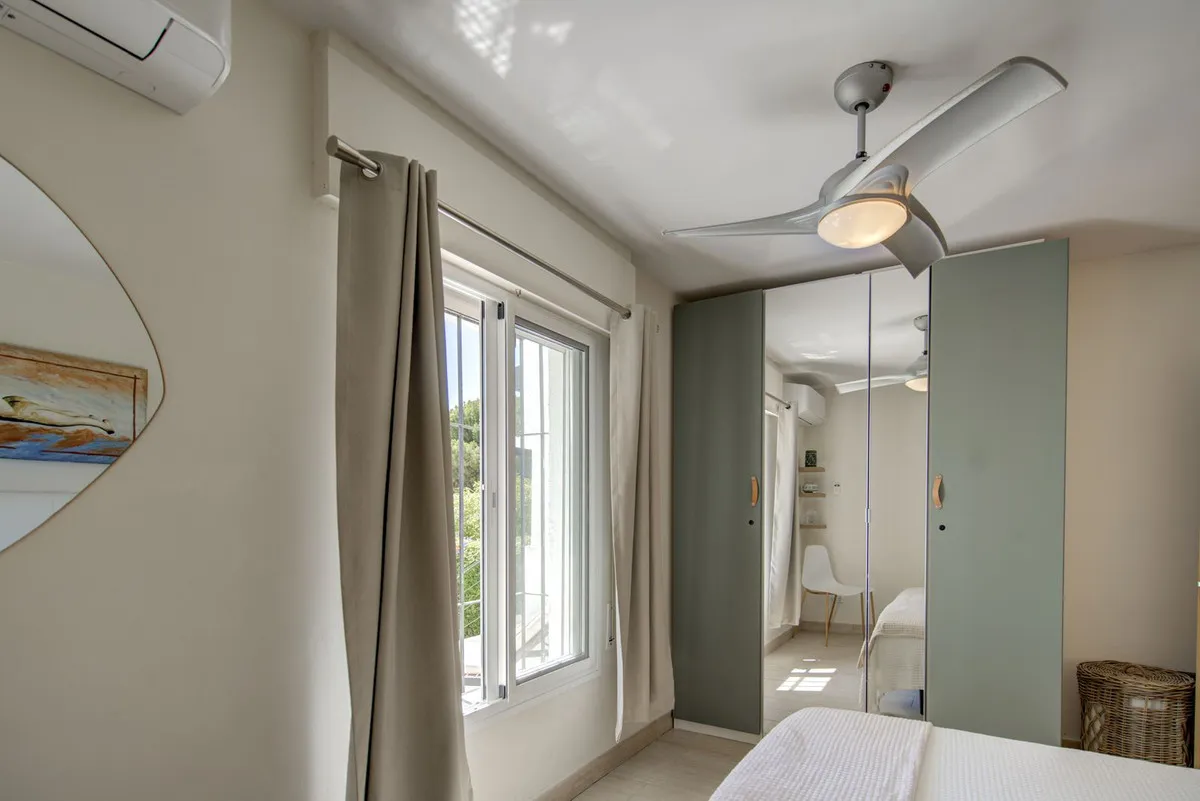 0d1c7009-22c8-47f7-ae2d-43cec7c213aa