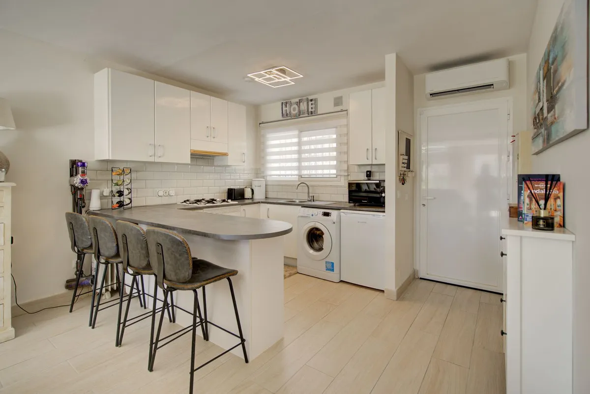 267f22fb-8d0c-4b06-9e38-6fb121967013