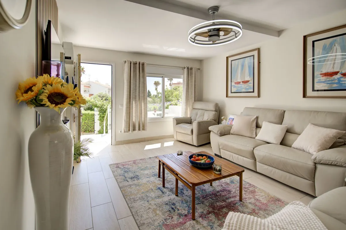 6037dda2-b8c8-4c8d-841d-b70cf2ca40dc