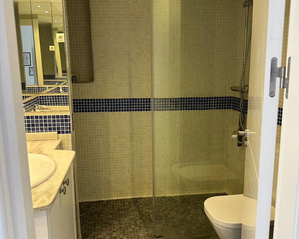 0b819c47-30f9-4b57-a32c-e8aaf6ffcb42