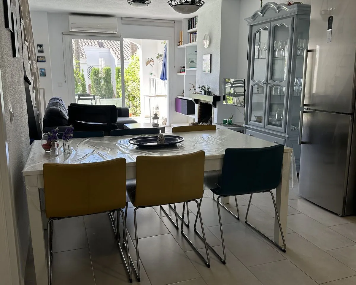 c7775be9-cf0e-46c4-a7c7-26830958ee5c