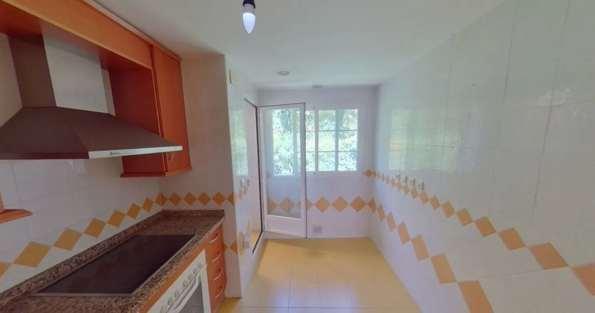 05d7eeb9-446d-4f4d-aee3-2a33b272611c