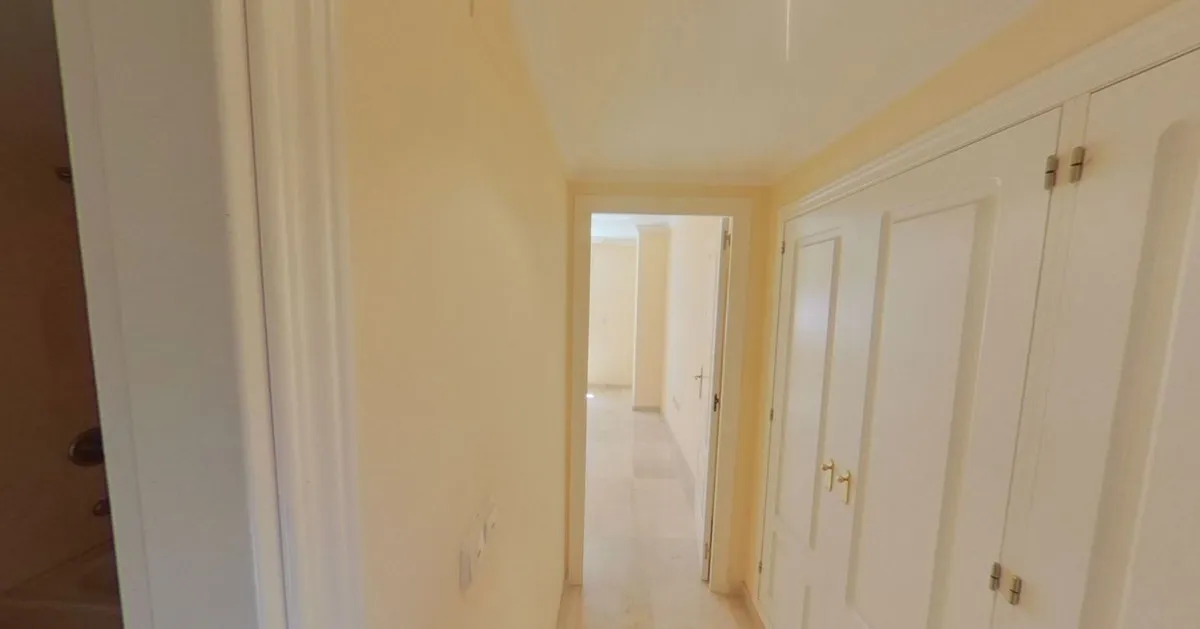 065c9893-7bcd-4549-872c-e39b5e44f134