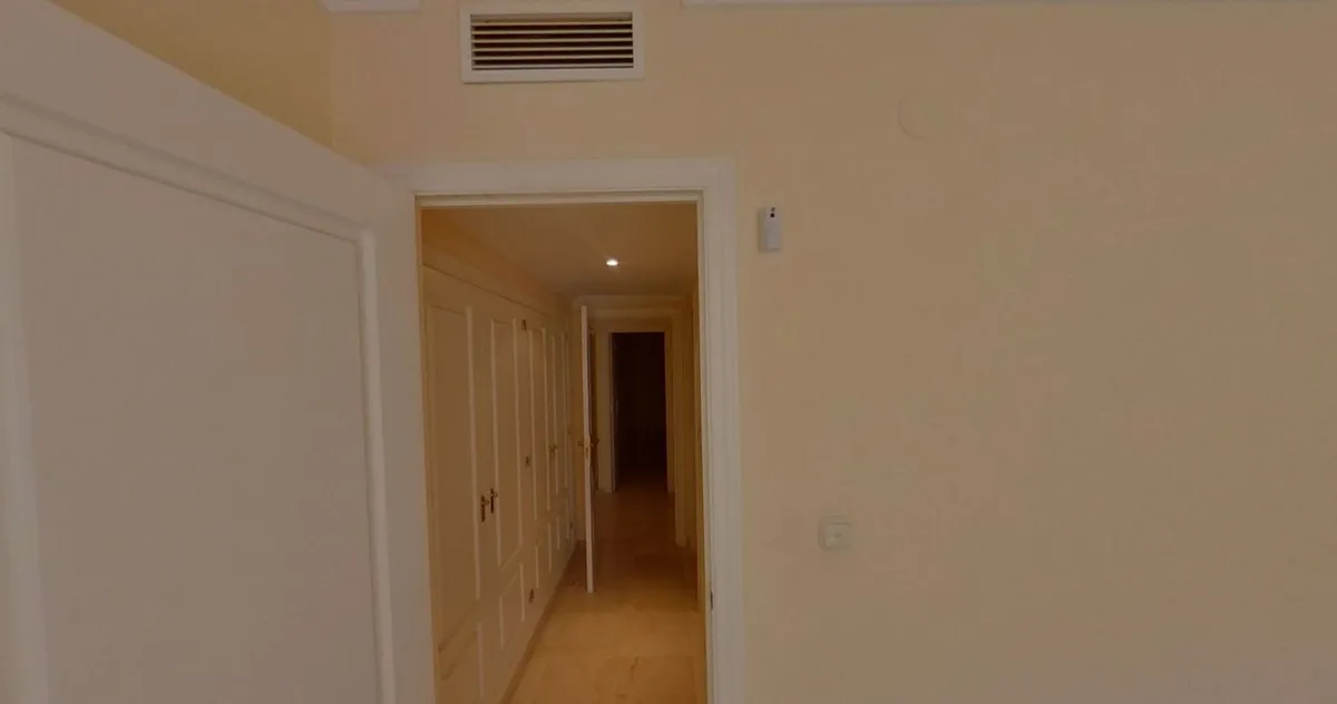 67180e08-fa85-4838-ad7c-fdec94e693a2