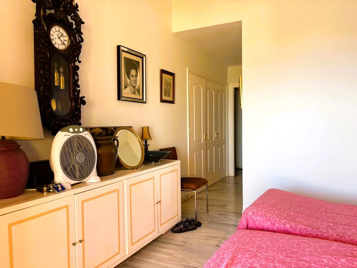 aa12daa6-934e-46fd-b393-a50bb3586868