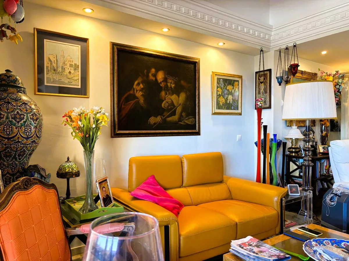 ac19f63a-dcb5-46e0-8f66-54e3f77db3cb