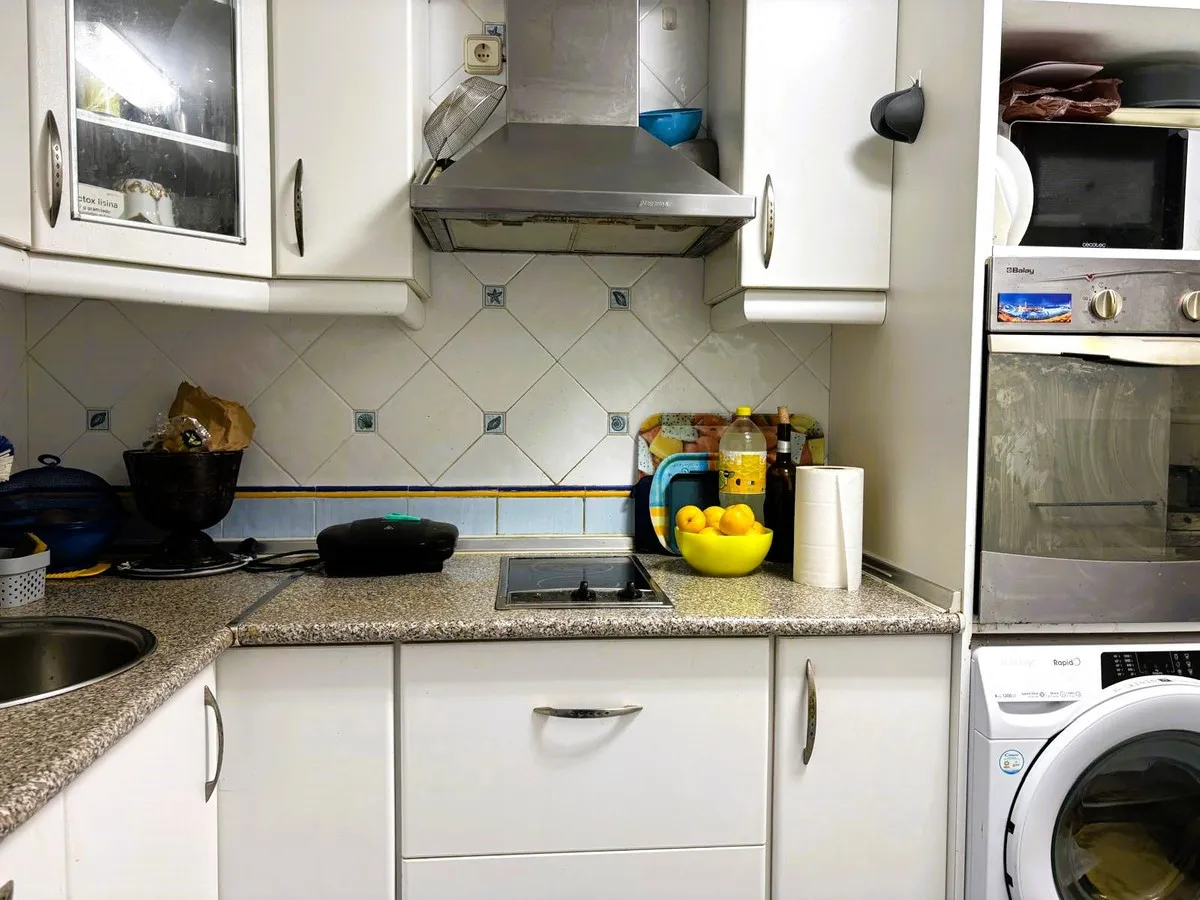 e85f97c9-3519-4da1-b6a4-ce875bfe9448