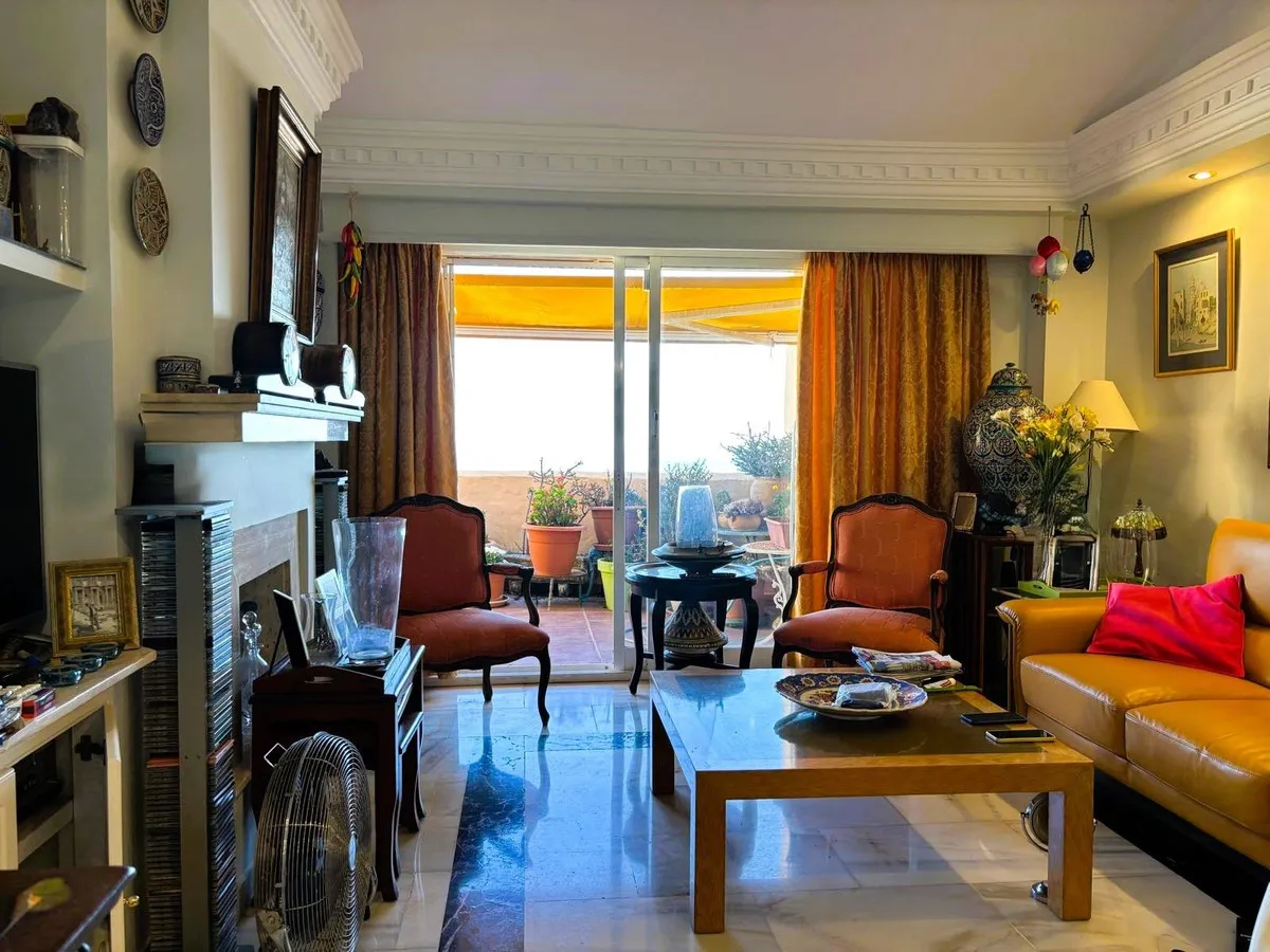 ec3334f7-ed45-4cd2-92b0-2df620de7d99