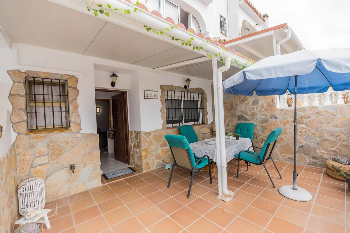 23f18682-4f60-45b5-ab50-80b4ea4e2df1