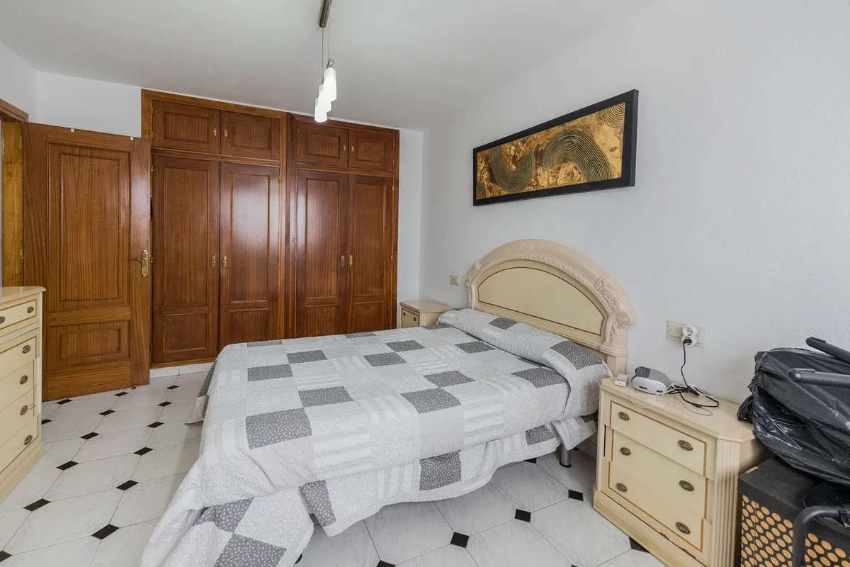 f7f35608-c5d3-4103-8bb9-14b54c09bddb