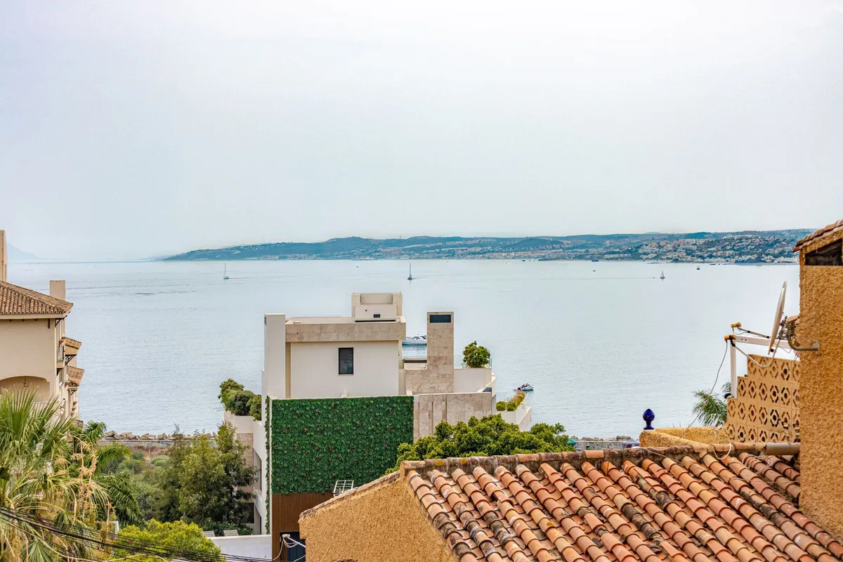 fb775a35-23da-491f-8984-88279164ad0b