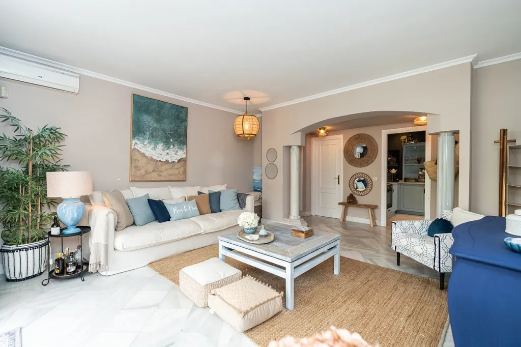 01be71e5-079b-4b53-806f-800b8e54c6a7