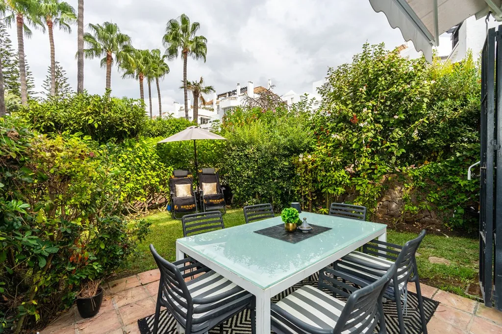 df7a12a5-f148-482e-9377-70ece67e0b8c