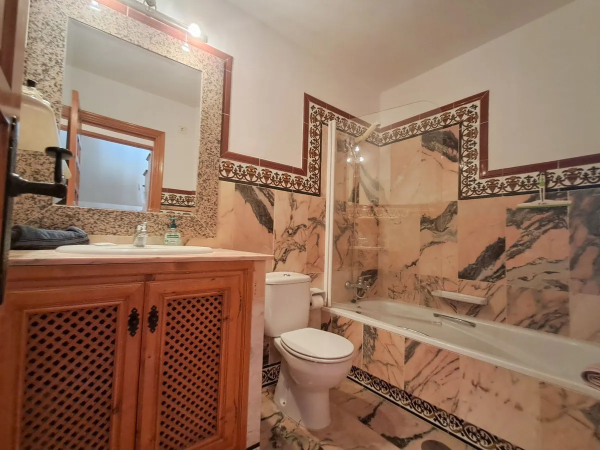 08ae6333-f80f-409a-b884-b39e2dd19e7e