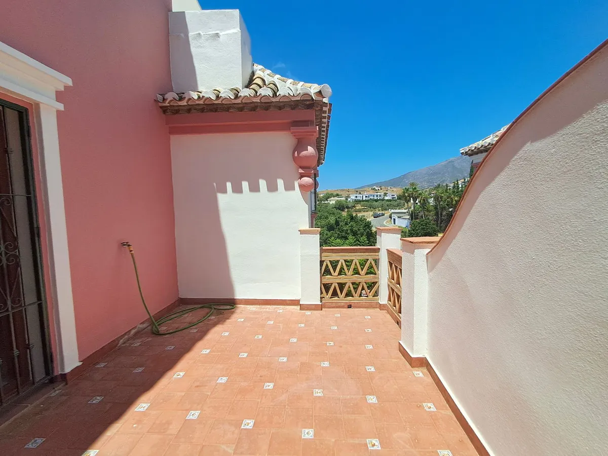 68bd0d6f-87bd-4fd2-8080-358389847a7c