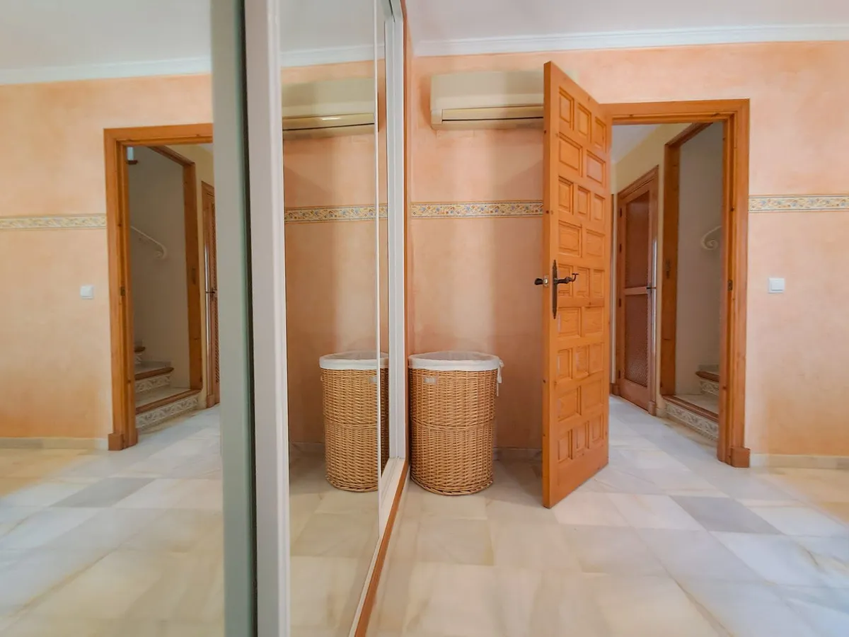 a7353413-f982-4764-b665-be0f5042c0e7