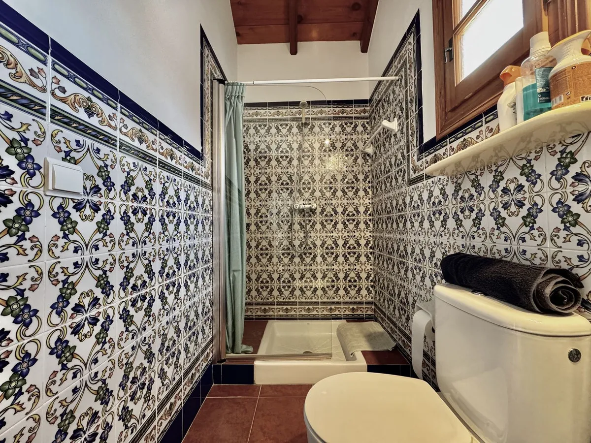 ad1aa9eb-a46f-4970-a559-1aa3f760e7f4