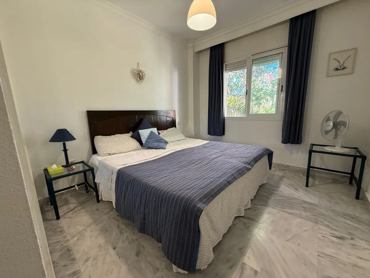 a6e677e8-8ac7-488b-99f4-1ba89bef1886