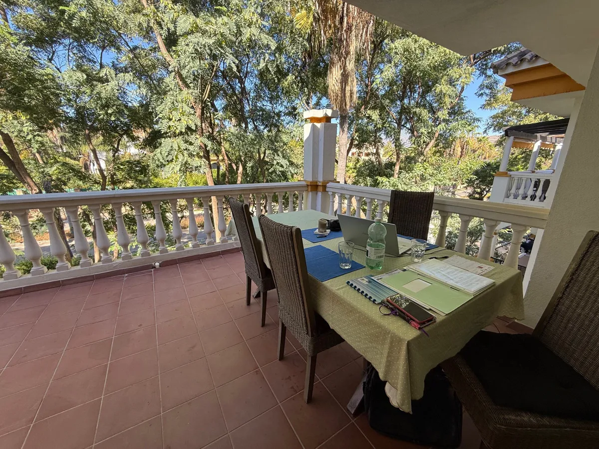 c806d3ab-26a7-421b-ab44-4873769122e2