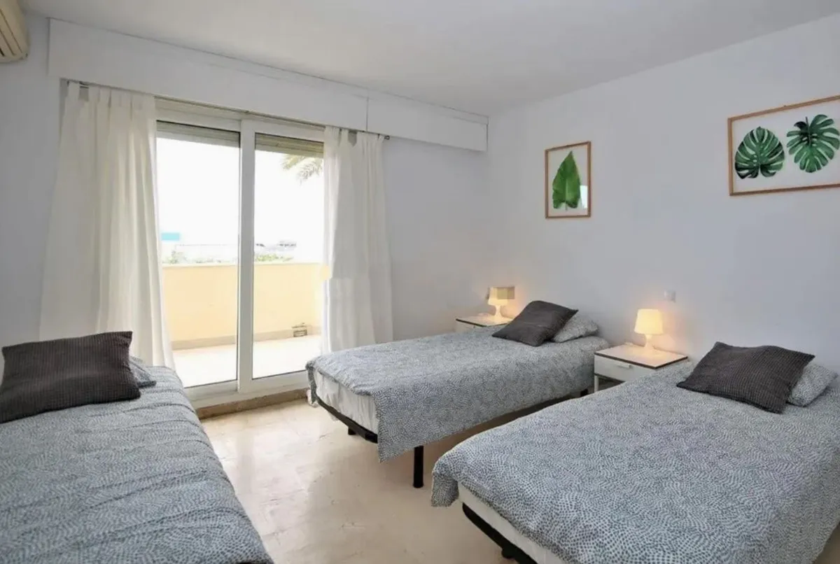 695faeac-38d5-4fec-bc42-3b375d28581a