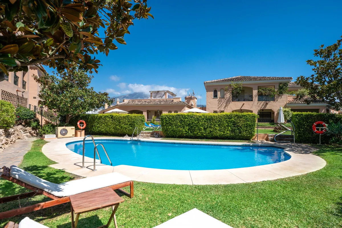 5db5ae73-8cb1-4552-a38b-279f33ae9ece