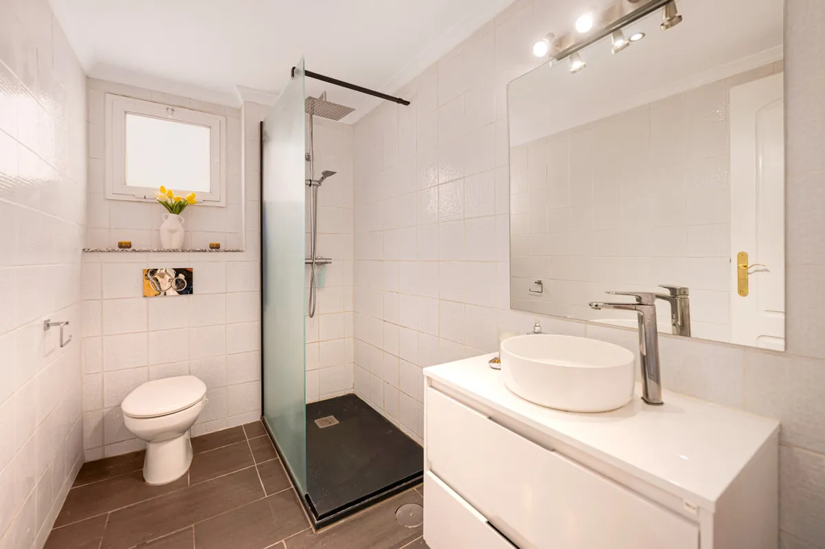 7bdf8bc1-d76a-4fab-bcea-b216049dc027