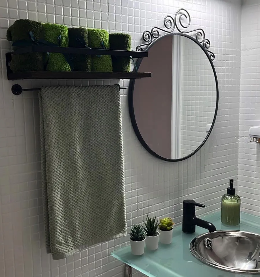 7e6a19ca-9f6e-4d5f-acd3-056d1e4e641e