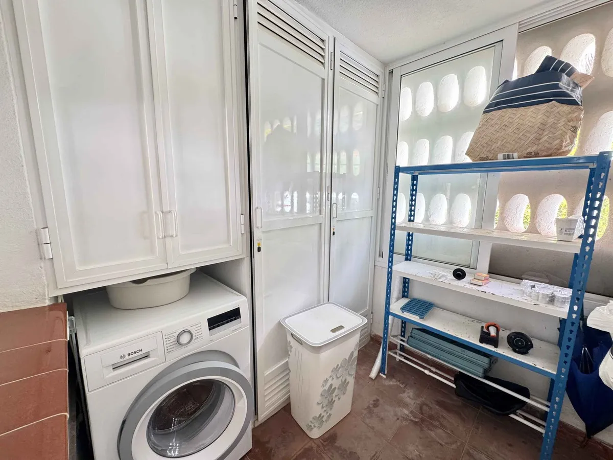 02794bb8-bb82-4416-be49-22a4433c8204