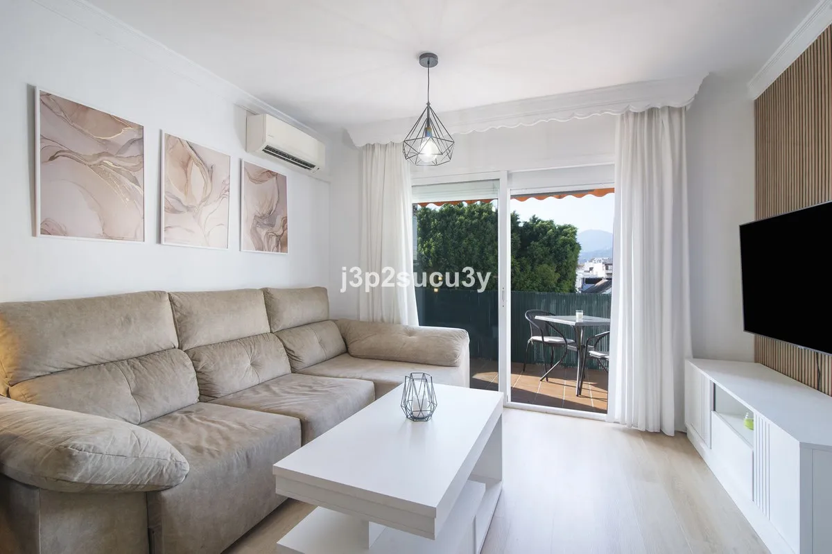 2c2f7c32-b72f-462e-b5dc-d52a6c95acaa