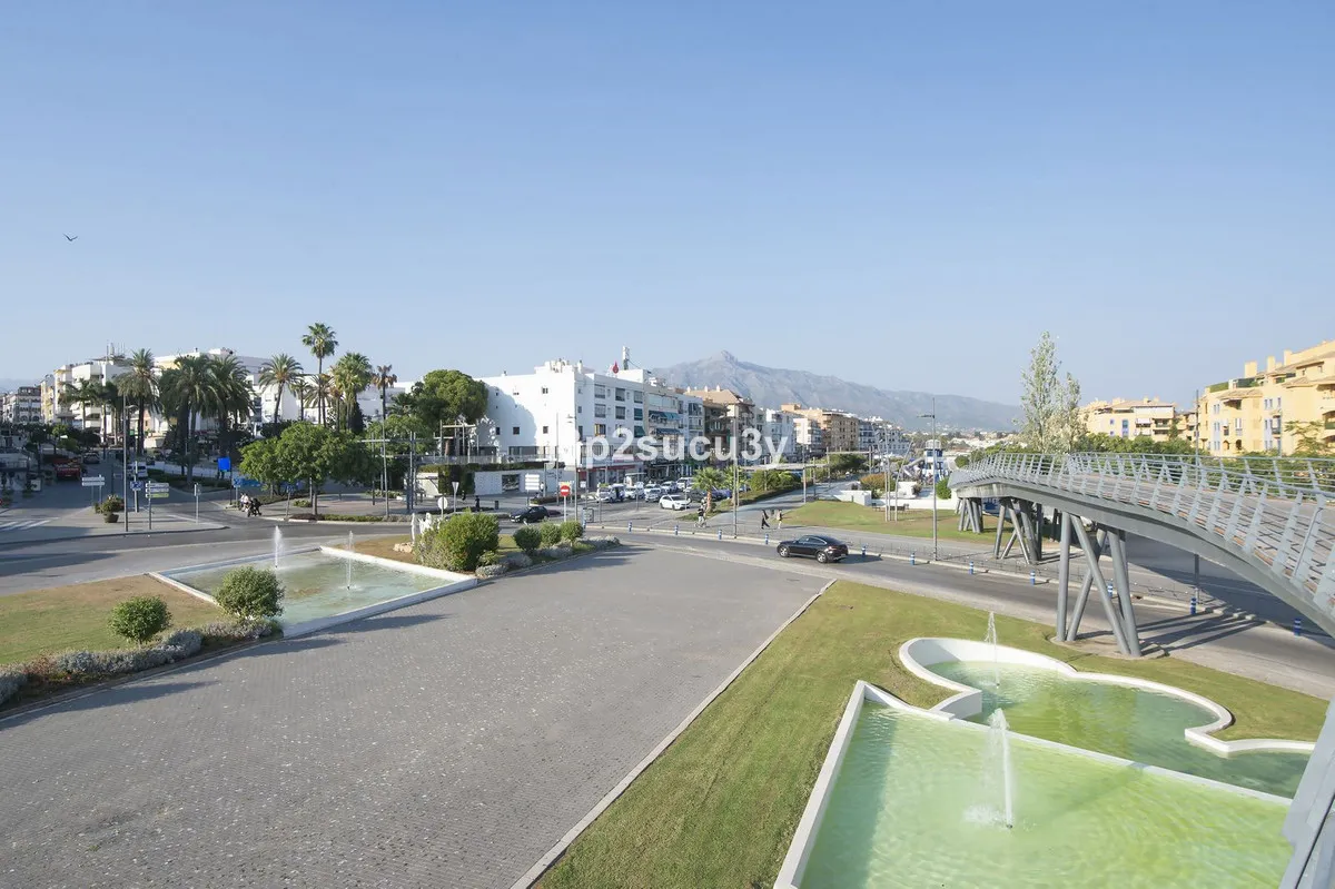 600453b6-0583-4e41-a88e-5328c4040601