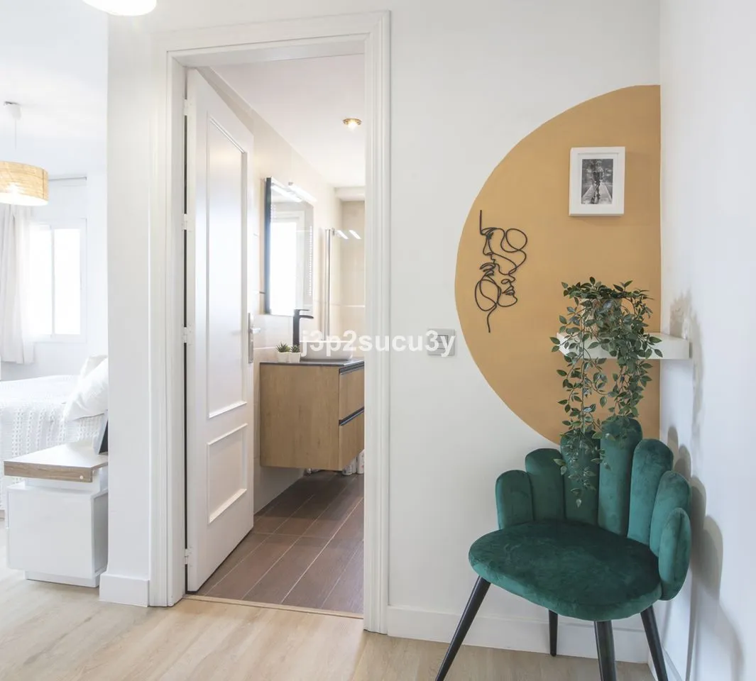 e270895c-df6b-4e7d-bf1c-3ee2766622c9