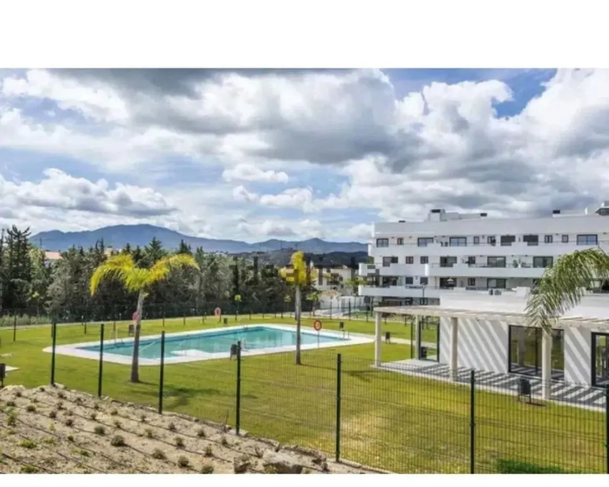 abfab252-2d85-41d2-be90-11d71bd1992e