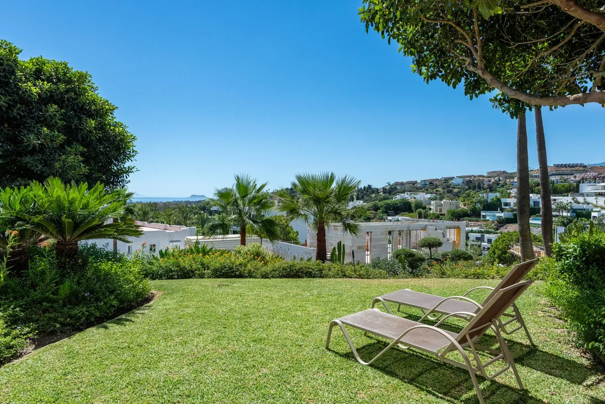 ba61774a-b6d5-4d07-9673-f005d1680aba