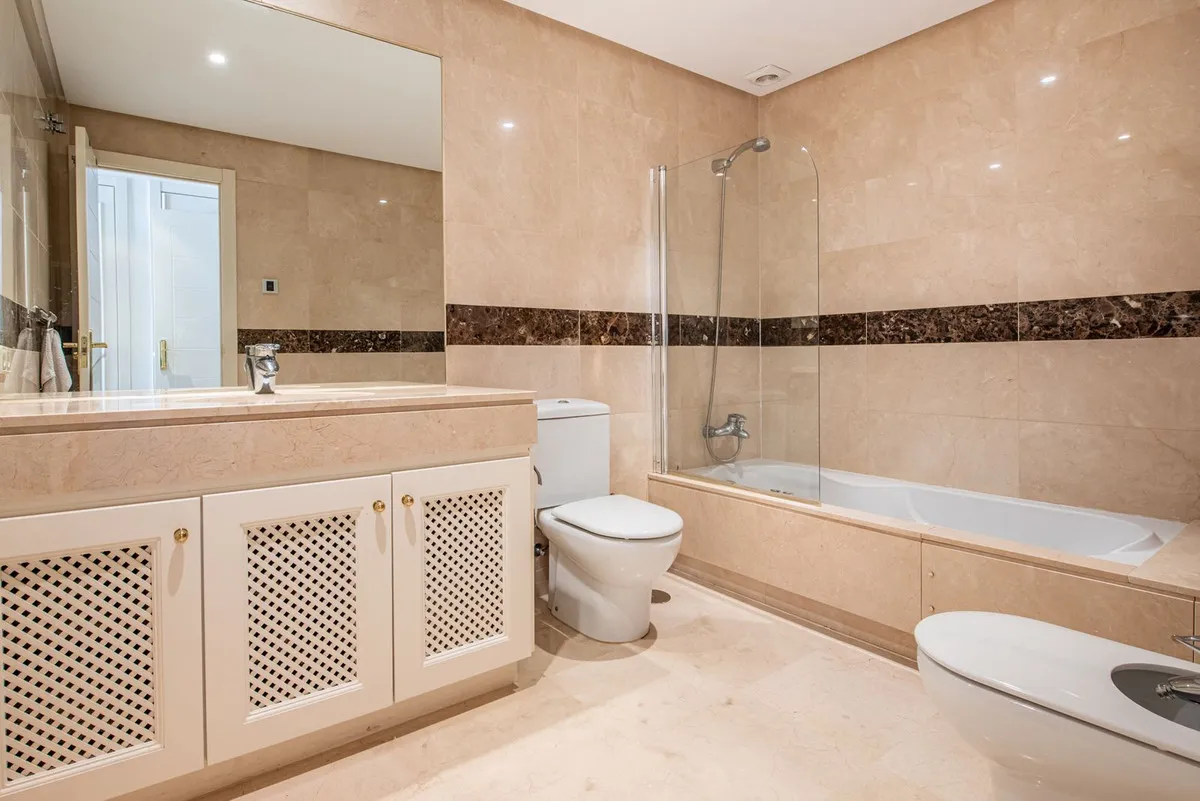 e500f93d-dacd-4bd1-afb0-ebcb5f927af6