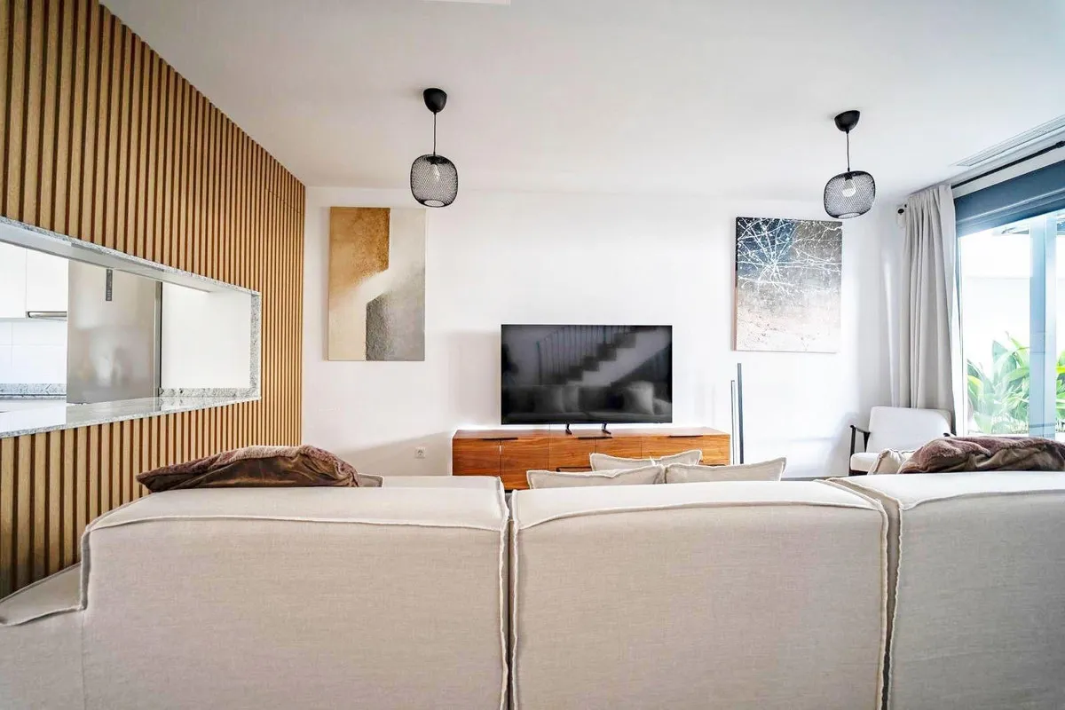 277e9a05-7b02-4939-821d-da7d78dbdff5