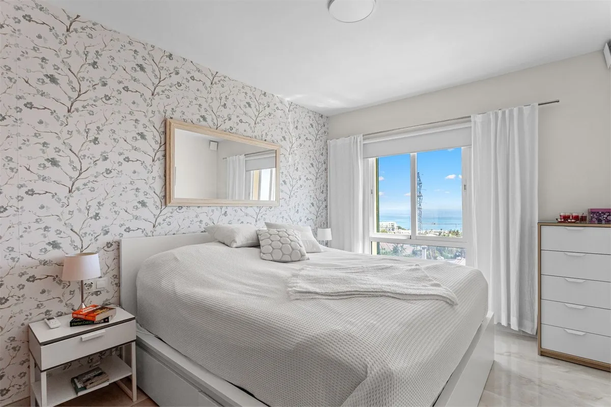 42263c74-c005-4315-b8c2-0b50969b08d9